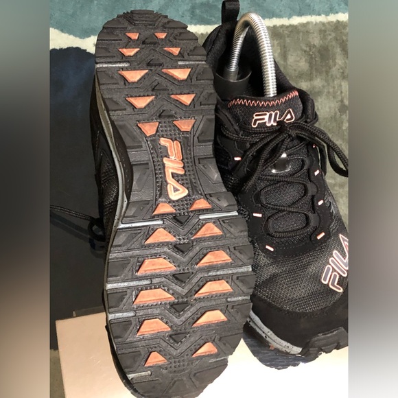 Fila Shoes - Picture 8 of 8